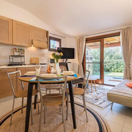 Manessy Holiday home *